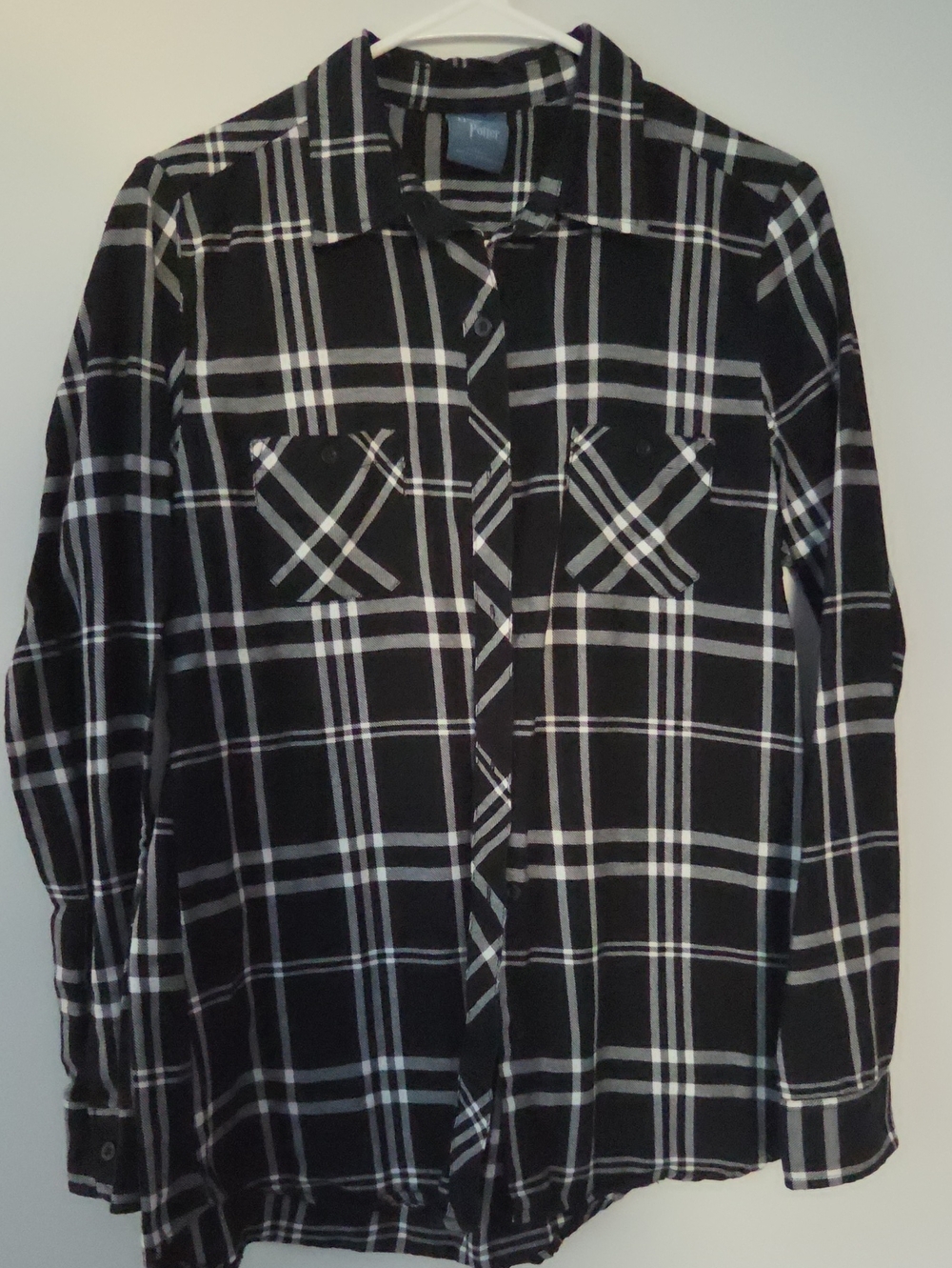 Womens Black and White Plaid Casual Button-Down Shirt